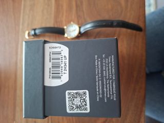 Reloj Timex Negro y Dorado