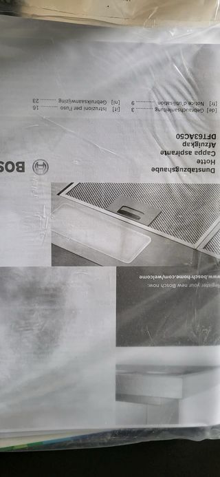 Cocina moderna con electrodomésticos integrados