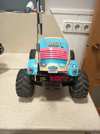 Tamiya Monster Beetle RC Coche Radio Control