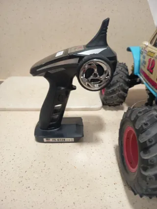 Tamiya Monster Beetle RC Coche Radio Control