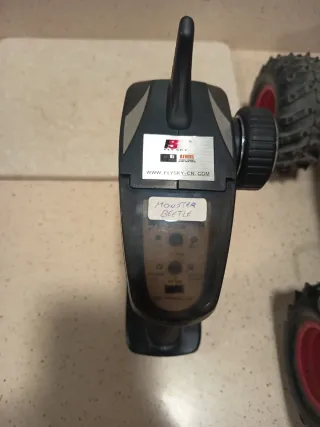 Tamiya Monster Beetle RC Coche Radio Control