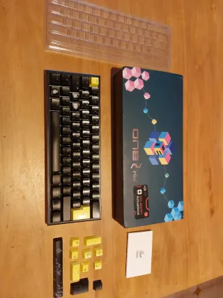 Teclado Ducky One 2 Mini RGB