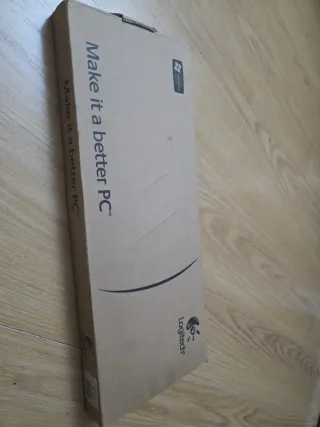 Teclado Logitech con cable