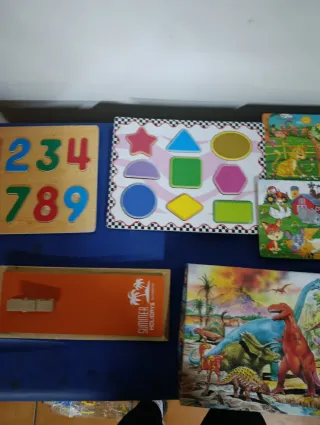 Lote de puzzles y juegos educativos