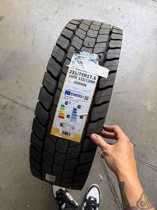 Neumático Austone 235/75R17.5 132/130M