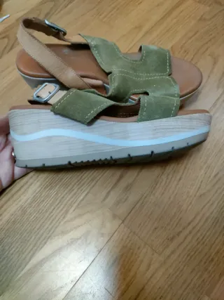 Sandalias de piel y plataforma mujer