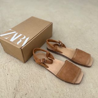 Sandalias menorquinas piel Zara NUEVAS
