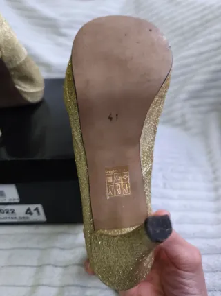 Zapatos de tacón Fantasia dorados talla 41