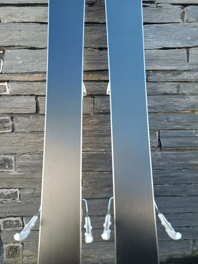 Esquís Blizzard Elevate 7.7