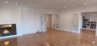 Piso en alquiler en Castillejos en Madrid