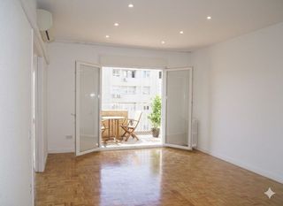 Piso en alquiler en Castillejos en Madrid