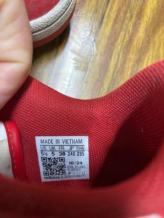 Zapatillas Adidas Basket Rojas y Blancas