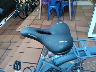 Bicicleta de paseo BTWIN gris
