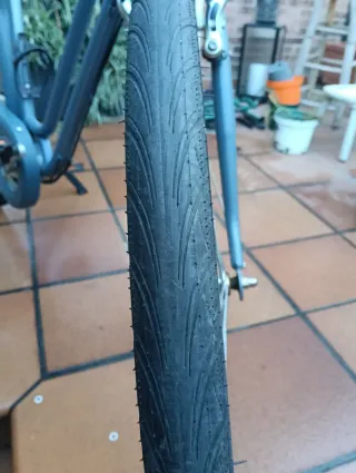 Bicicleta de paseo BTWIN gris