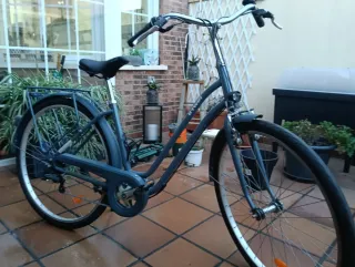 Bicicleta de paseo BTWIN gris
