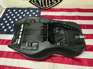 Sella Harley Davidson Touring 07-16