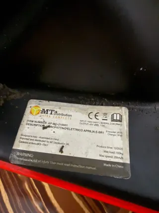 Patinete Eléctrico Aprilia E-SR1 Negro en