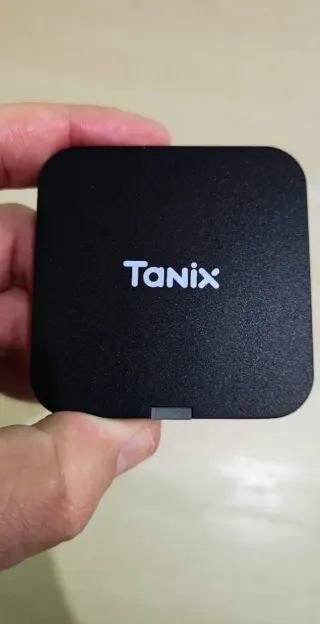Mini TV Box Android Tanix
