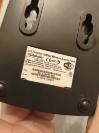 U.S. Robotics 22 Mbps Wireless AP USR2249