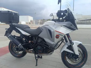 KTM 1290 Super Adventure T Gris/Blanco