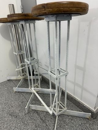 Taburetes altos bar hierro y madera