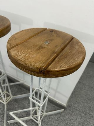 Taburetes altos bar hierro y madera