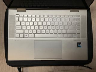 Portátil HP Envy x360 Intel i5 16GB RAM