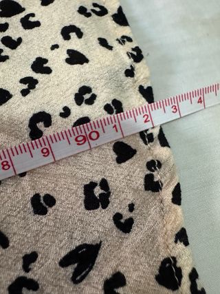 Vestido estampado cuello pico manga larga