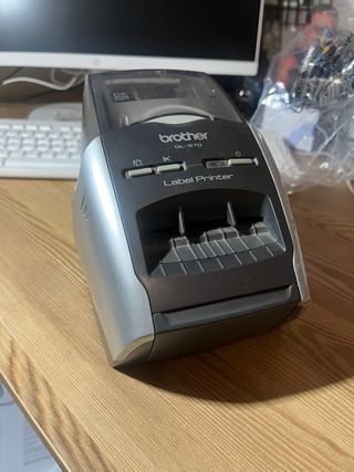 Impresora de etiquetas Brother QL-570