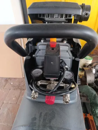 Compresor Cevik Pro SL50 50L