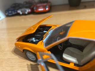Alfa Romeo Montreal 1970 1/24 Naranja