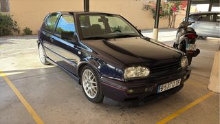 Volkswagen Golf 2.0 16v