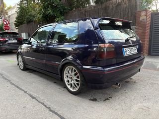 Volkswagen Golf 2.0 16v