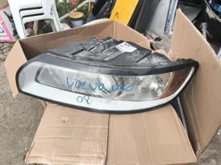 Faro Izquierdo Volvo V50 2008