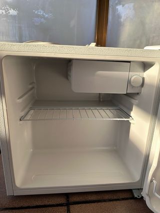 Nevera pequeña Cecotec Grandcooler