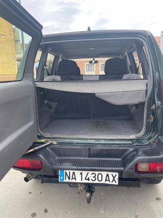 Nissan Terrano II 1998