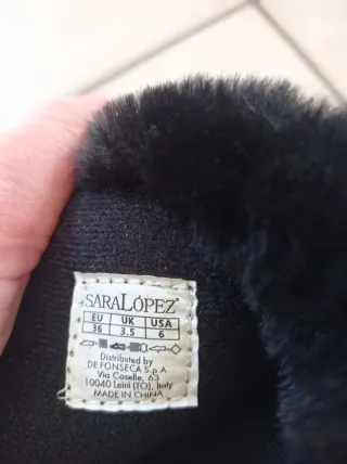 Stivali neri con pelo