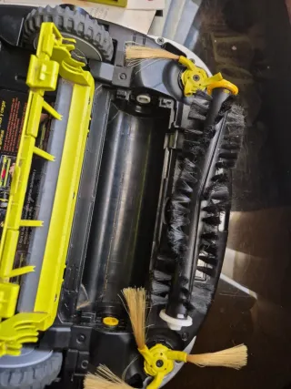 Robot Aspirador LG Hom-Bot Square VR6260LV