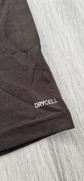 Camiseta Puma Marrón y Blanca