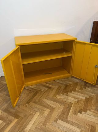 Armario Metálico Industrial Vintage Amarillo