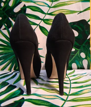 Décolleté Bata Nere con Plateau