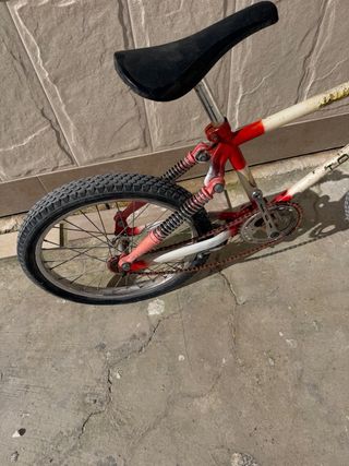 Bicicleta BMX Torrot Arizona Roja y blanca