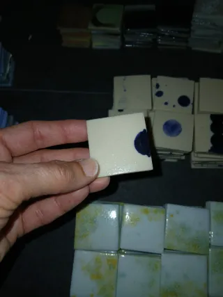 2,5 kg de teselas decorativas