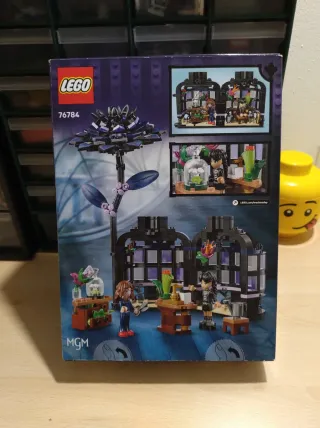 LEGO 76784 Wednesday Black Dahlia Flower