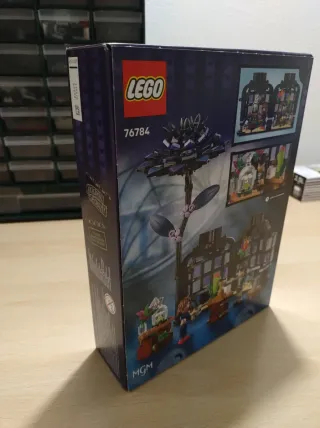 LEGO 76784 Wednesday Black Dahlia Flower