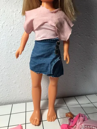 Muñeca Nancy con ropa y accesorios