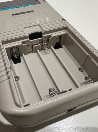 Nintendo Game Boy con 2 juegos