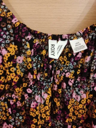Vestido Roxy floral manga larga