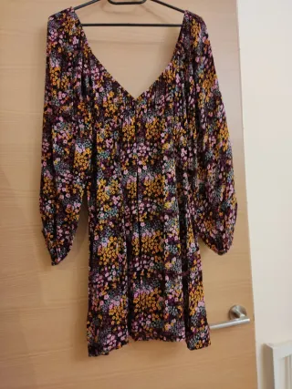 Vestido Roxy floral manga larga