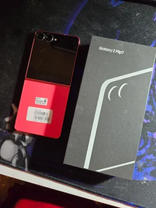 Samsung Galaxy Z Flip 7 Rosa/Rojo